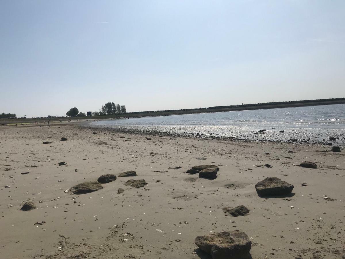 Bungalow Aan De Thoolse Kust Poortvliet Eksteriør billede