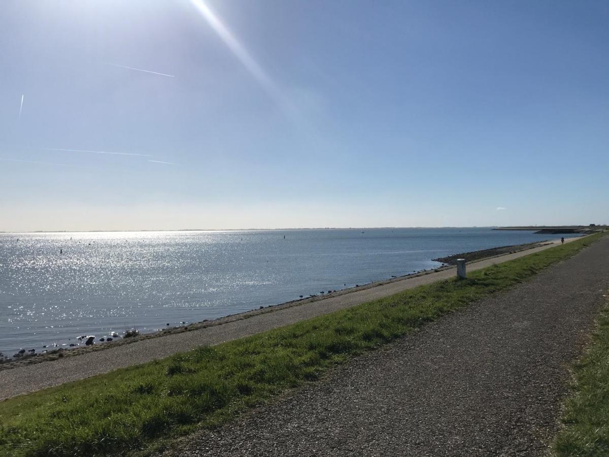 Bungalow Aan De Thoolse Kust Poortvliet Eksteriør billede